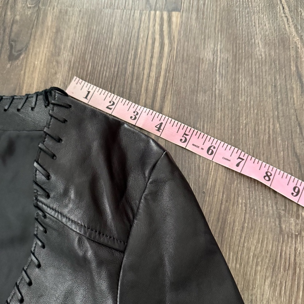ThePerfext Christy Fringe Trim Accent Western Genuine Leather Jacket - Picture 15 of 16